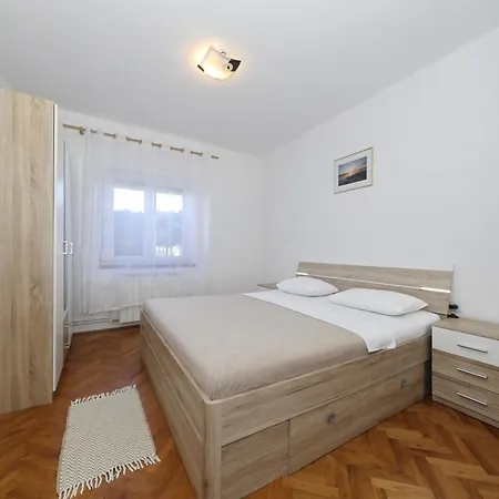 By The Sea Tkon, Pasman - 8302 Apartment *