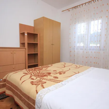 Apartmán By The Sea Tkon, Pasman - 8302