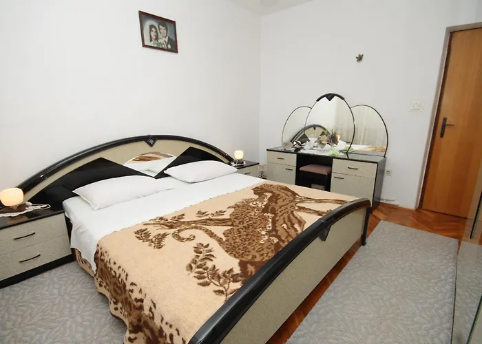 By The Sea Tkon, Pasman - 8302 Apartmán