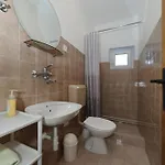 Appartamento By The Sea Tkon, Pasman - 8302